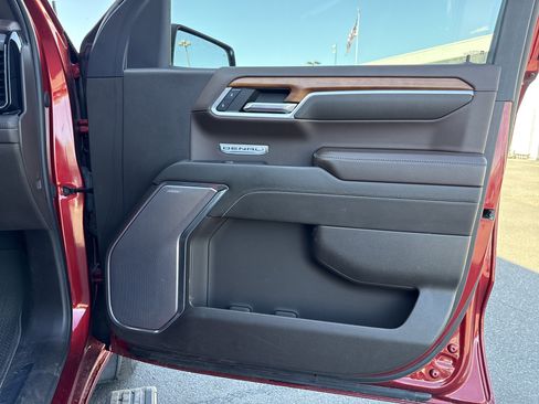 Used 2022 GMC Sierra 1500 Denali w/ Denali Reserve Package image 40