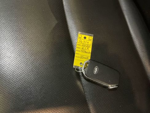 Used 2020 Kia Telluride S image 27