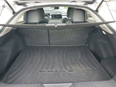 Used 2025 Toyota Prius Limited image 31