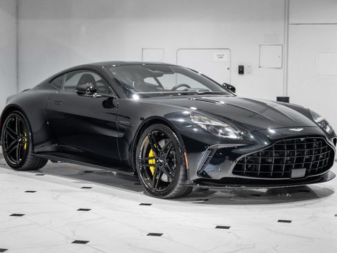 New 2026 Aston Martin V8 Vantage Coupe image 1