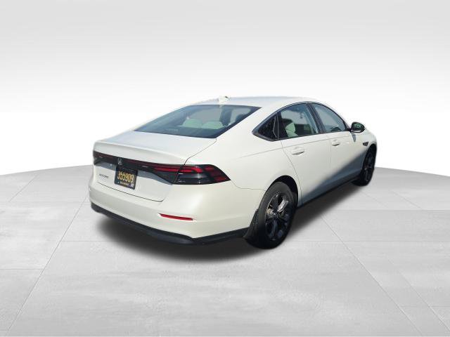 Used 2023 Honda Accord EX image 8