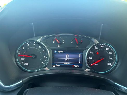 Used 2023 Chevrolet Equinox LT FWD image 10