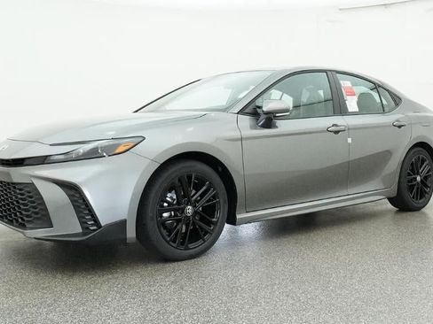 New 2026 Toyota Camry SE FWD image 34