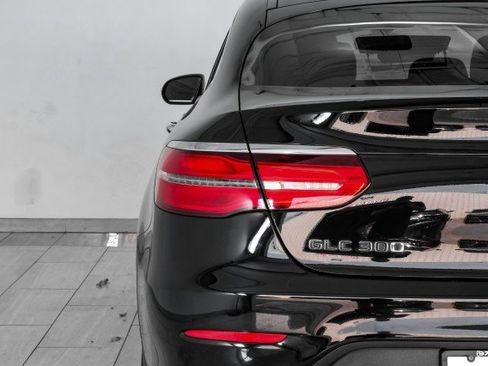 Used 2017 Mercedes-Benz GLC 300 4MATIC Coupe image 47