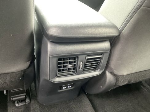 Used 2025 Toyota RAV4 XLE image 36