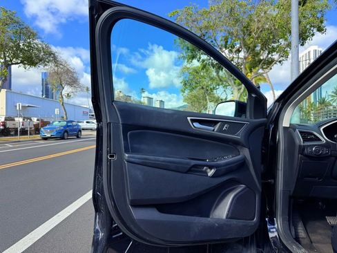 Used 2019 Ford Edge SEL w/ Equipment Group 201A image 13