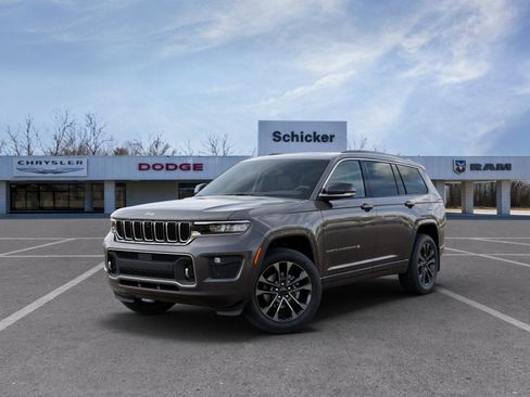 New 2025 Jeep Grand Cherokee L Overland w/ Advanced Protech Group III image 25