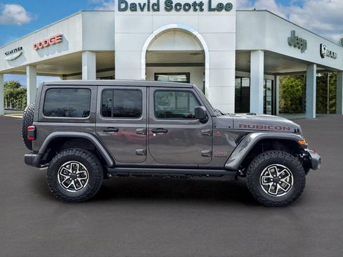 New 2026 Jeep Wrangler Unlimited Rubicon w/ Safety Group image 6