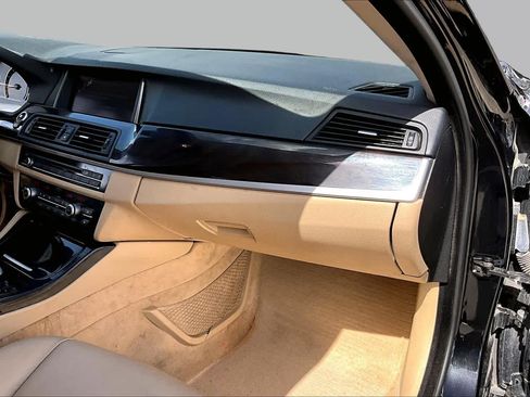 Used 2015 BMW 528i Sedan RWD image 16
