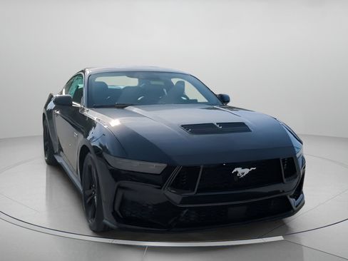 New 2026 Ford Mustang GT image 4