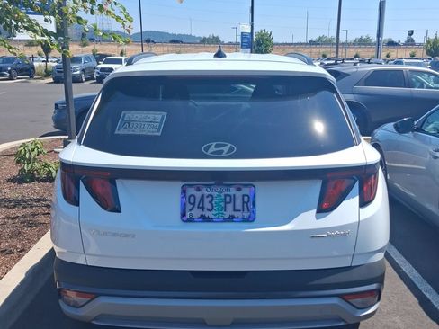 Certified 2026 Hyundai Tucson SEL w/ Tow & Go Package AWD/4WD image 2