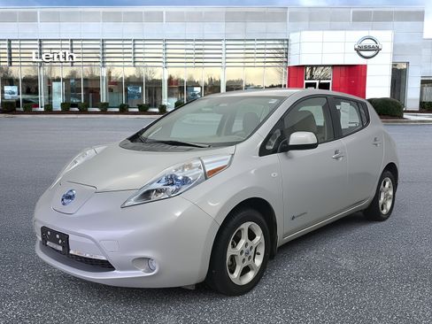Used 2012 Nissan Leaf SL image 1