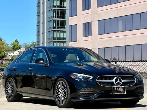 Used 2022 Mercedes-Benz C 300 4MATIC Sedan image 1