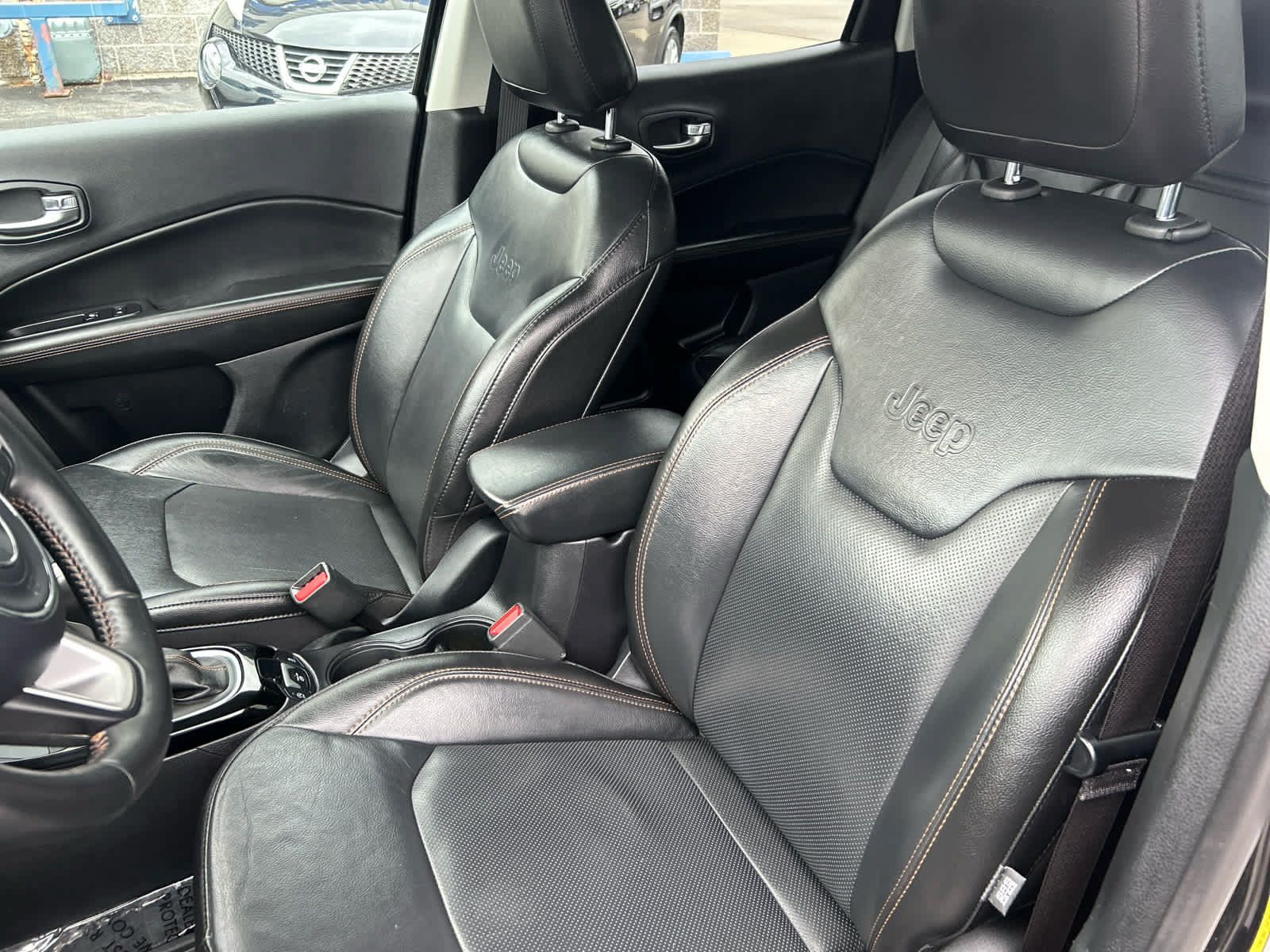Used 2019 Jeep Compass Limited AWD/4WD image 12