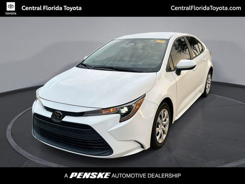 Used 2024 Toyota Corolla LE FWD image 1