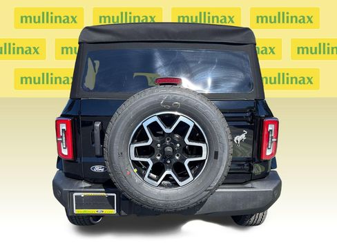 New 2026 Ford Bronco Outer Banks image 14