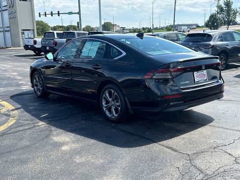 Used 2024 Honda Accord EX image 9