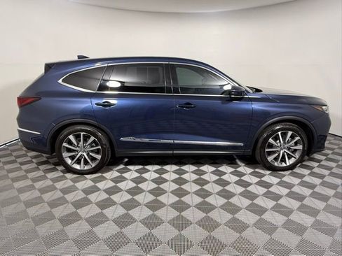 Used 2025 Acura MDX w/ Technology Package image 7