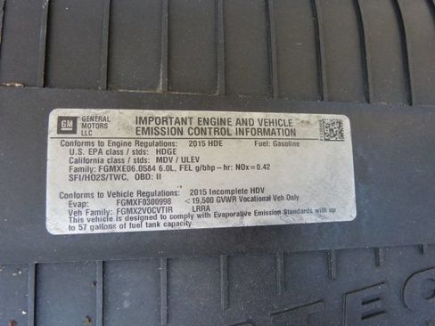 Used 2015 Chevrolet Express 3500 RWD image 47