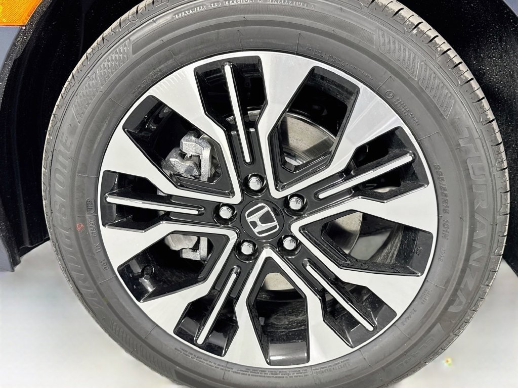 Used 2026 Honda Odyssey Elite image 46
