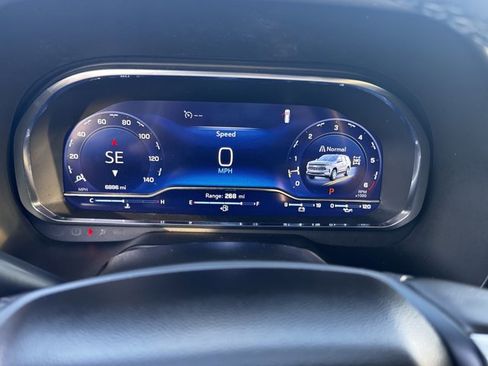 Used 2024 Chevrolet Suburban Premier w/ Premium Package image 19