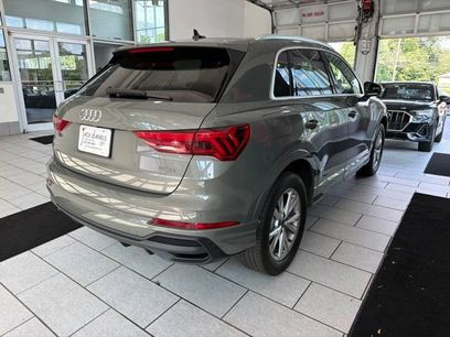 Used 2024 Audi Q3 2.0T Premium w/ Convenience Package