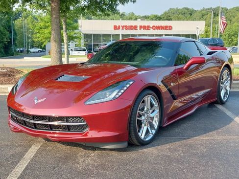 Used 2019 Chevrolet Corvette Stingray Coupe w/ 1LT RWD image 7