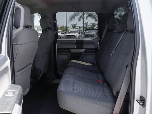 Used 2017 Ford F150 XLT image 31