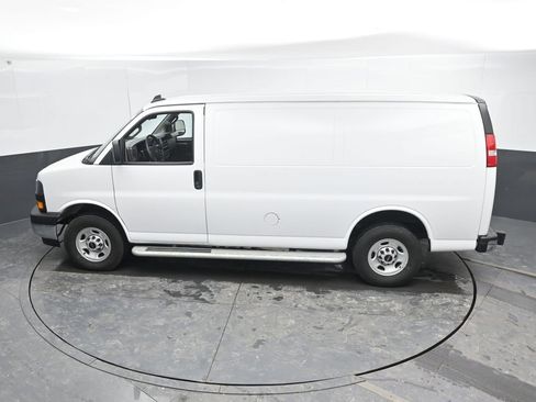 Used 2024 GMC Savana 2500 w/ Driver Convenience Package image 36