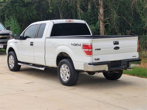 Used 2014 Ford F150 XLT w/ XLT Chrome Package image 6