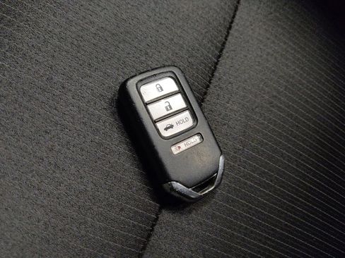 Used 2018 Honda Accord Sport image 32