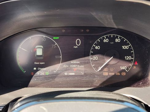 Certified 2025 Honda CR-V Sport Touring image 19