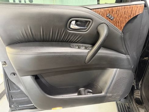 Used 2020 Nissan Armada Platinum w/ Captain's Chairs Package AWD/4WD image 10