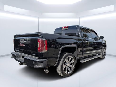 Used 2016 GMC Sierra 1500 Denali image 3
