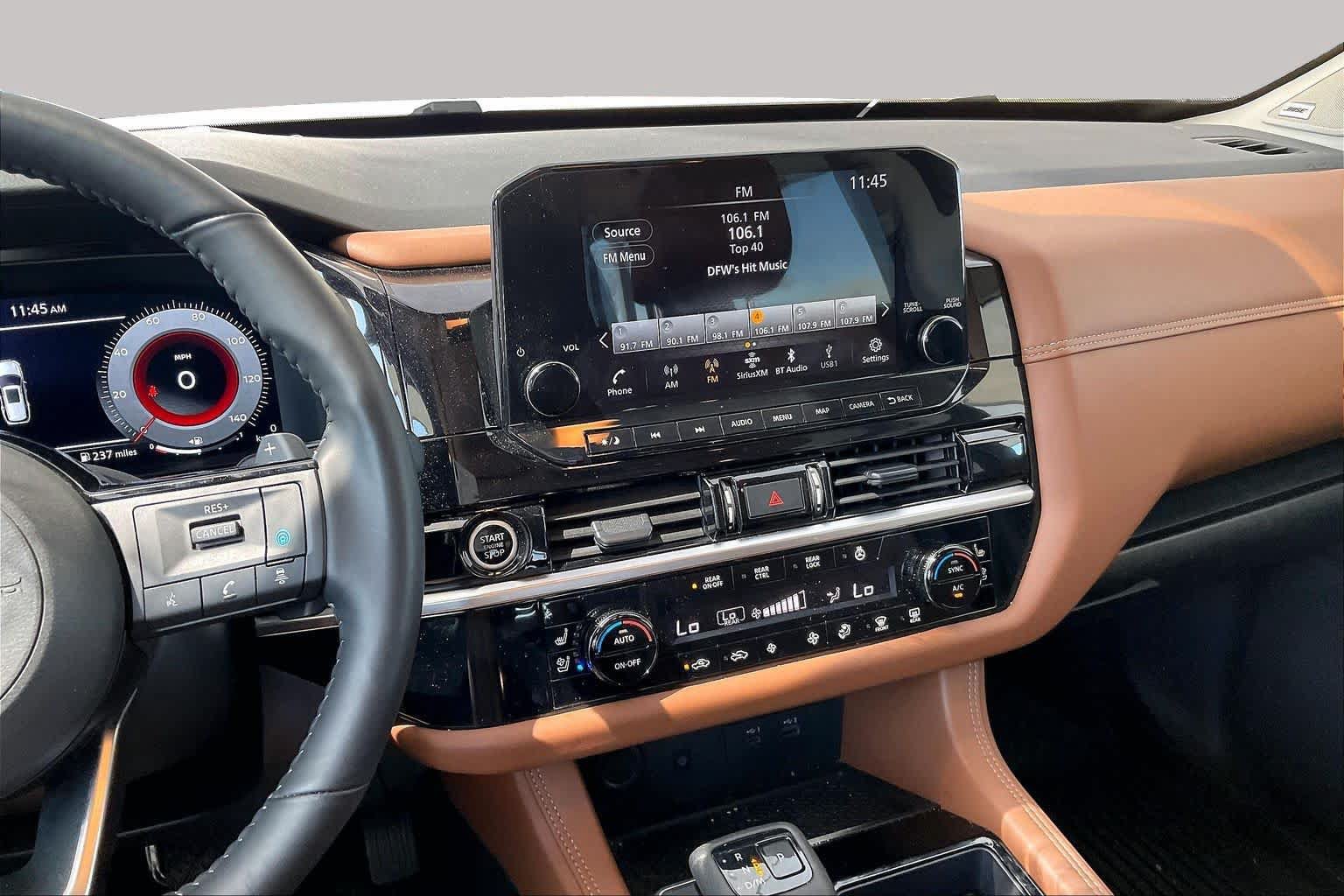 Used 2024 Nissan Pathfinder Platinum AWD/4WD image 7