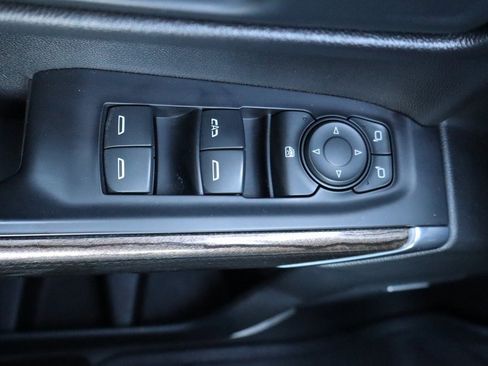 Used 2019 Chevrolet Silverado 1500 RST image 15