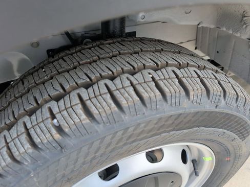 New 2026 Ford Transit 250 148 Medium Roof w/ Load Area Protection Package image 16