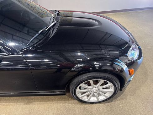 Used 2008 MAZDA MX-5 Miata Grand Touring w/ Premium Pkg RWD image 76