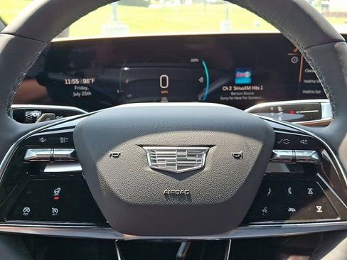 New 2025 Cadillac Lyriq Luxury image 14