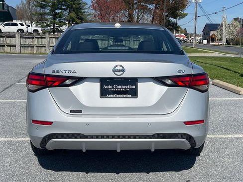 Used 2022 Nissan Sentra SV FWD image 7