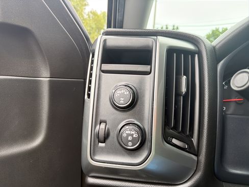 Used 2017 Chevrolet Silverado 1500 LT w/ All Star Edition AWD/4WD image 15