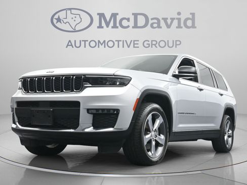 Used 2021 Jeep Grand Cherokee L Limited AWD/4WD image 28
