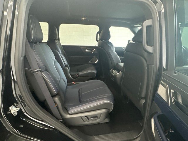 New 2027 INFINITI QX80 Sensory w/ Sport Exterior Package AWD/4WD image 44