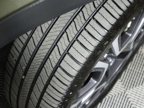 Used 2024 Subaru Ascent Limited w/ Technology Package image 20