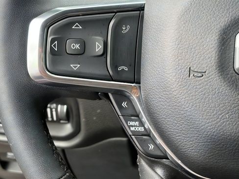Used 2025 RAM 1500 Laramie w/ Sport Appearance Package AWD/4WD image 17