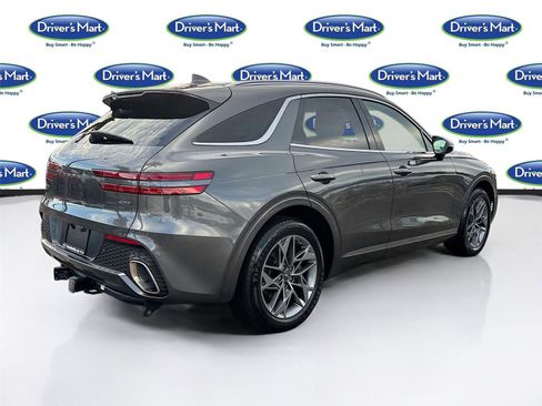 Used 2022 Genesis GV70 2.5T w/ Select Package image 8