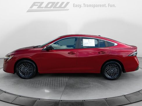 Used 2026 Nissan Sentra SV w/ Floor Mat Package FWD image 4