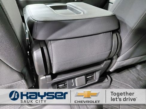 Used 2025 Chevrolet Silverado 1500 LT w/ Safety Package AWD/4WD image 38