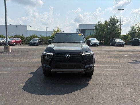 Used 2026 Lexus GX 550 AWD/4WD image 11