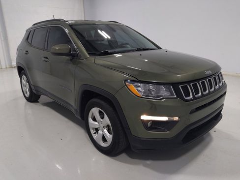 Used 2021 Jeep Compass Latitude FWD image 13
